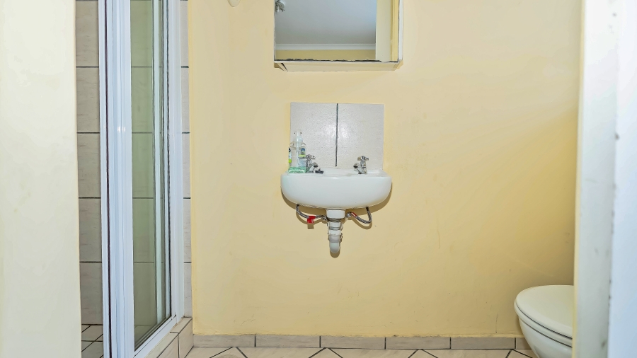 1 Bedroom Property for Sale in Sunset Glen Western Cape